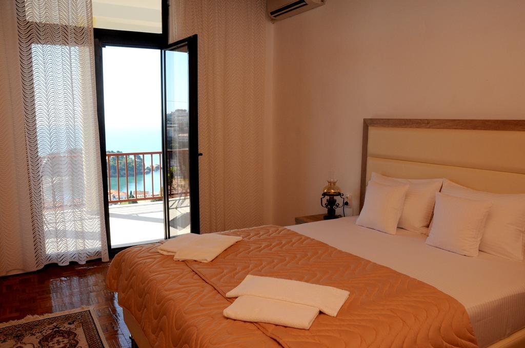 Guest House Smajlaga Улцинь Екстер'єр фото